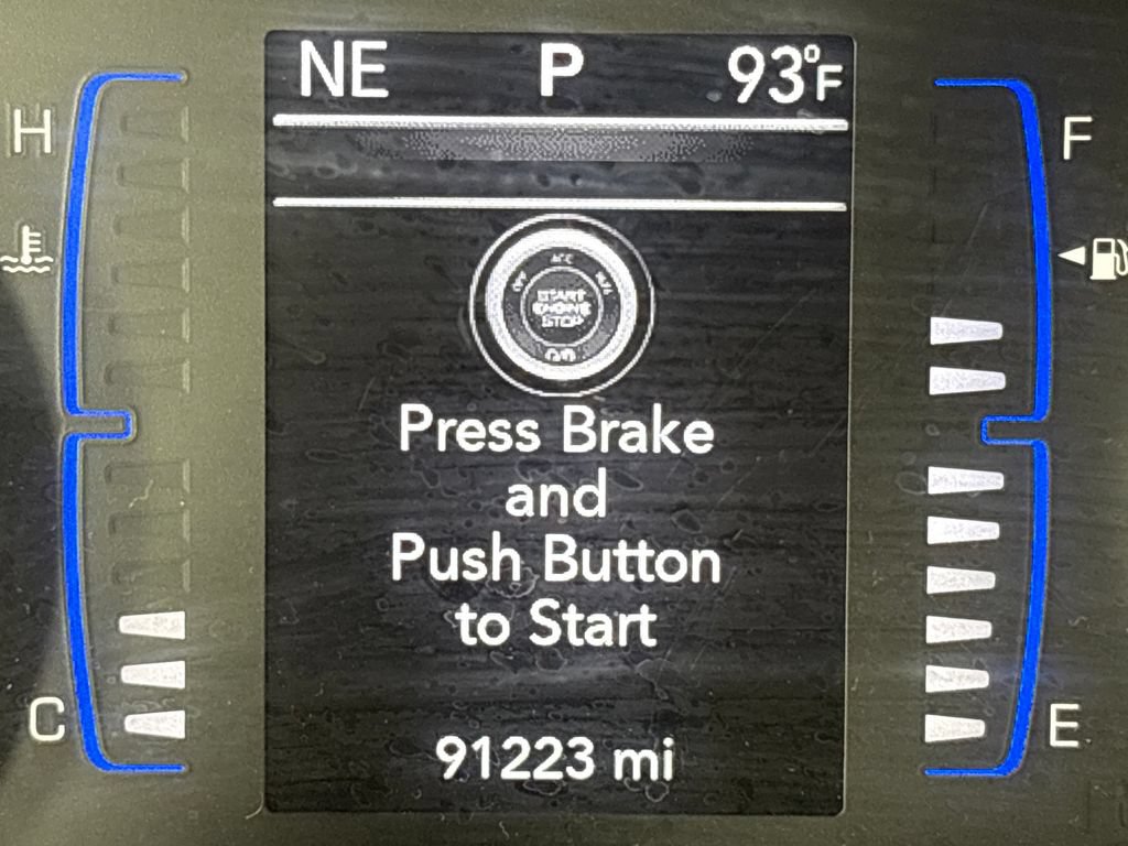 Used 2018 Chrysler Pacifica Touring Plus w/ S Appearance Package FWD image 24