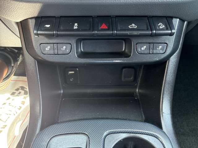 Used 2017 Chevrolet Colorado Z71 AWD/4WD image 19
