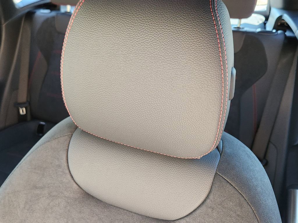 New 2026 Mercedes-Benz GLA 250 4MATIC image 14