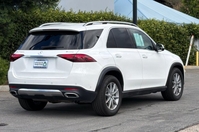 Used 2024 Mercedes-Benz GLE 450e 4MATIC image 4