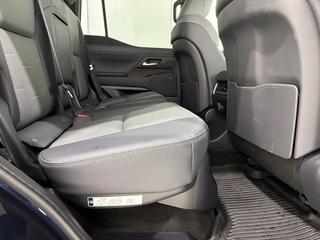 Used 2025 Lexus GX 550 w/ Accessory Package (2T) AWD/4WD image 25