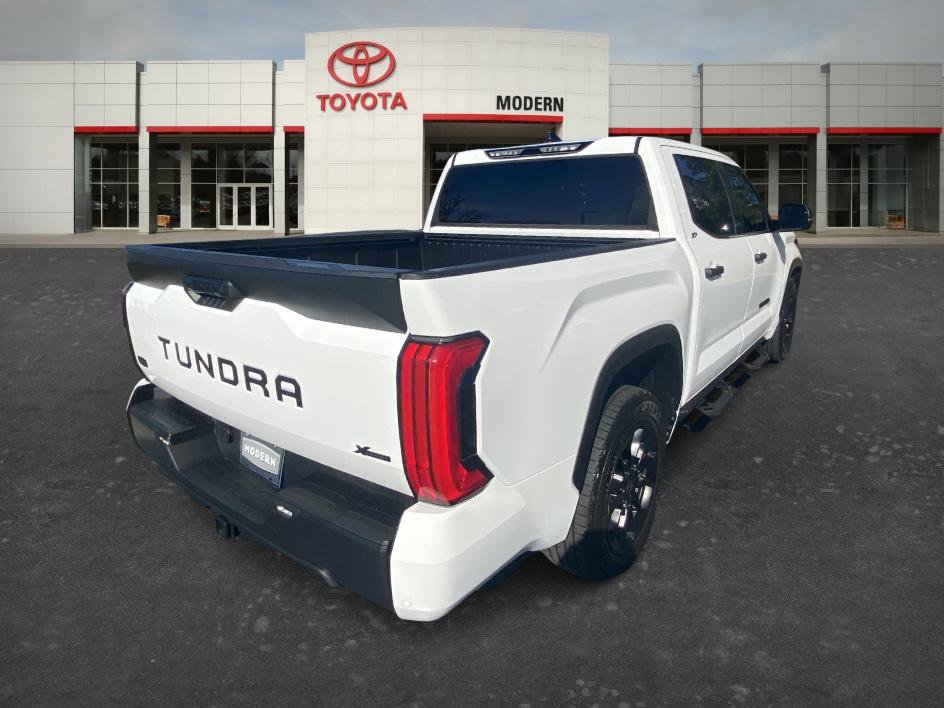 Used 2022 Toyota Tundra SR5 w/ Convenience Package RWD image 5