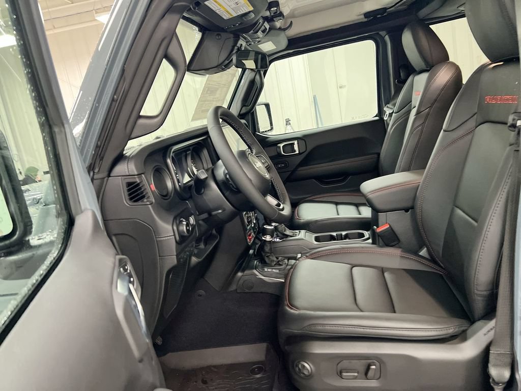 New 2026 Jeep Wrangler Unlimited Rubicon AWD/4WD image 18