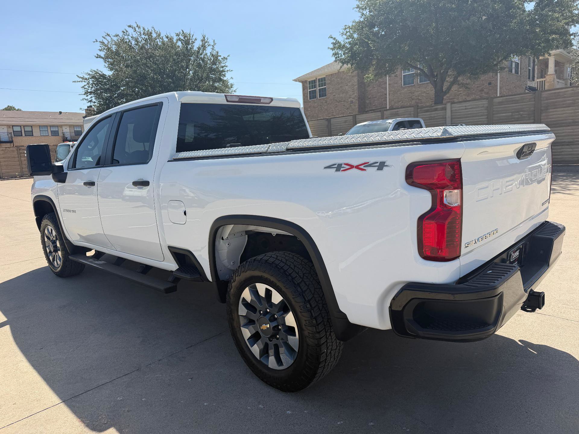 Used 2022 Chevrolet Silverado 2500 Custom w/ Custom Convenience Package AWD/4WD image 5