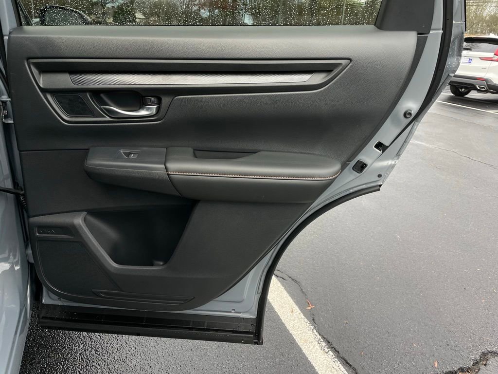 Certified 2025 Honda CR-V Sport-L image 35