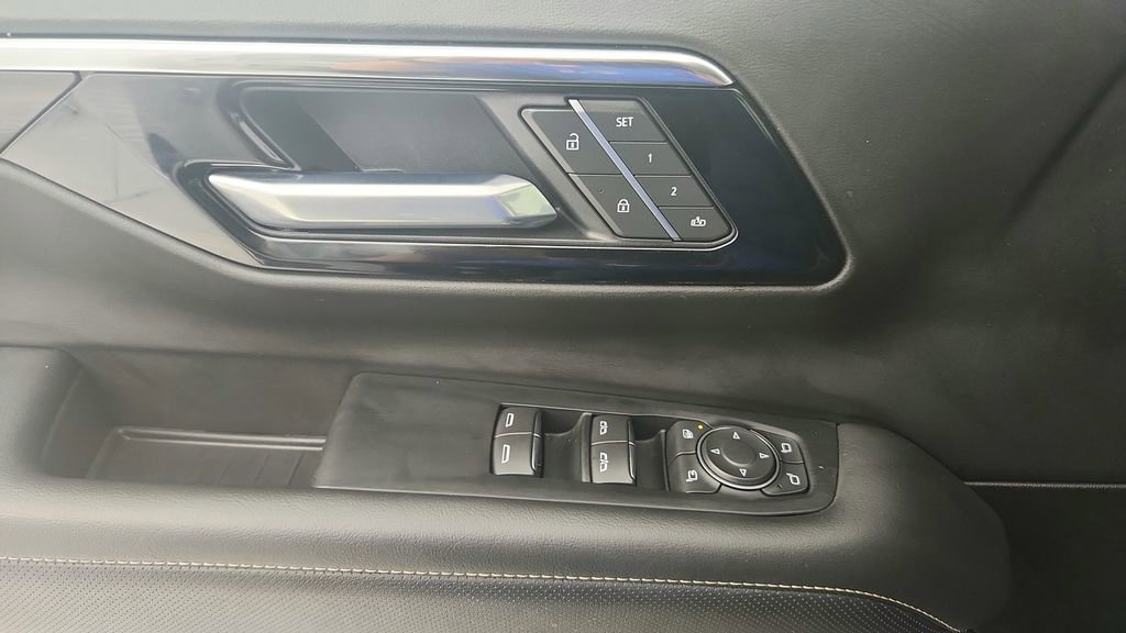 Certified 2025 Chevrolet Tahoe Premier image 24