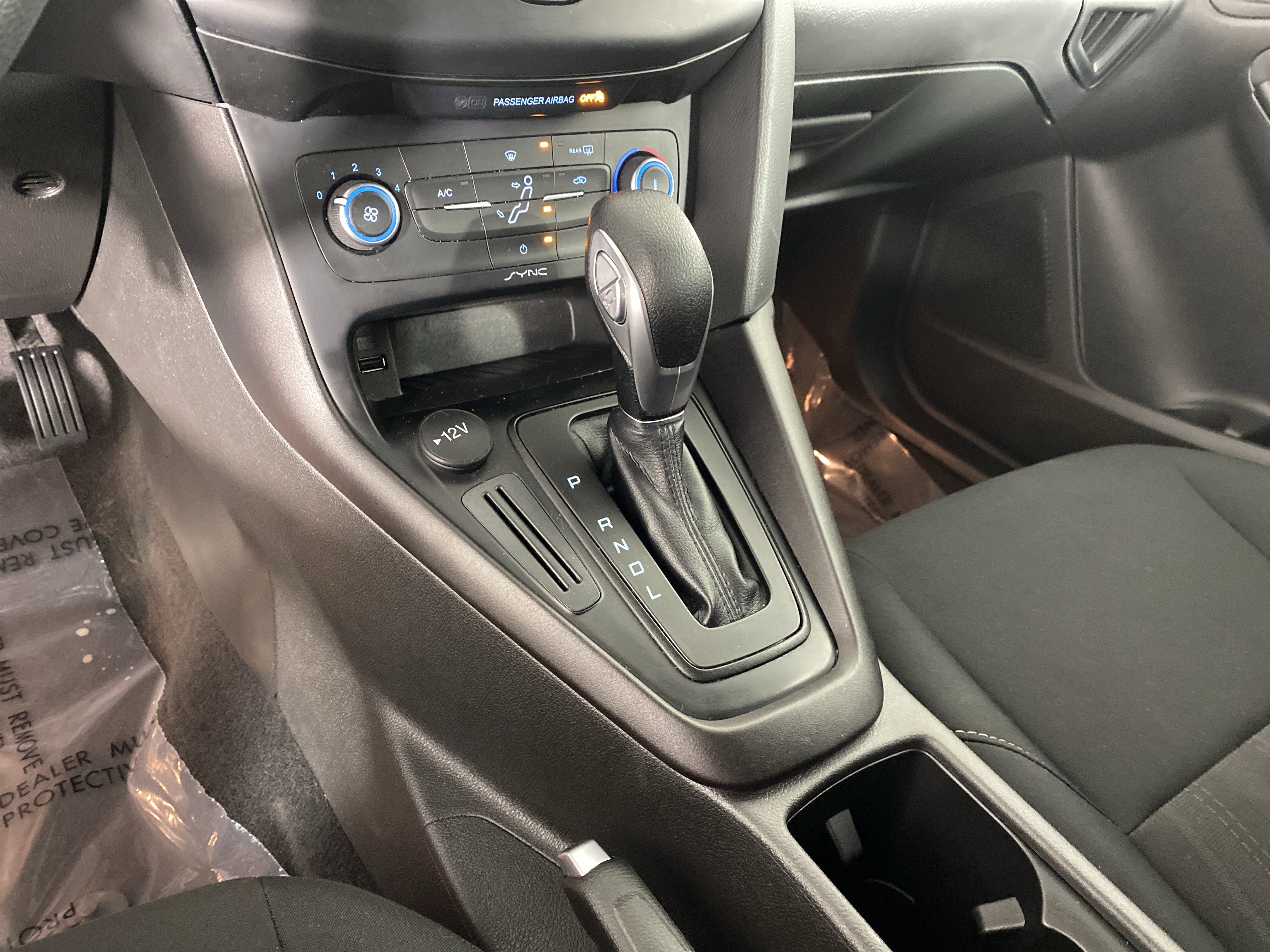 Used 2018 Ford Focus SE image 27