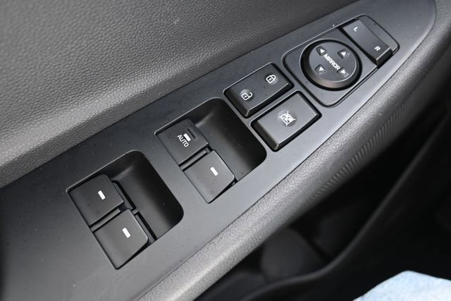 Used 2019 Hyundai Tucson Value AWD/4WD image 38