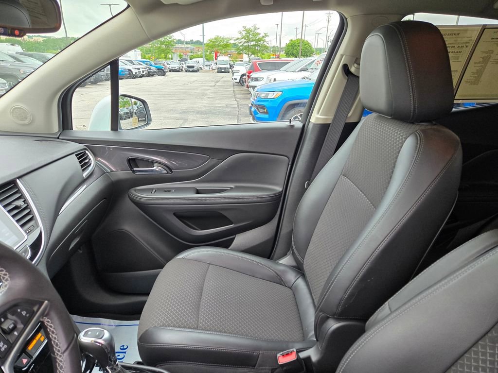 Used 2019 Buick Encore Preferred FWD image 23