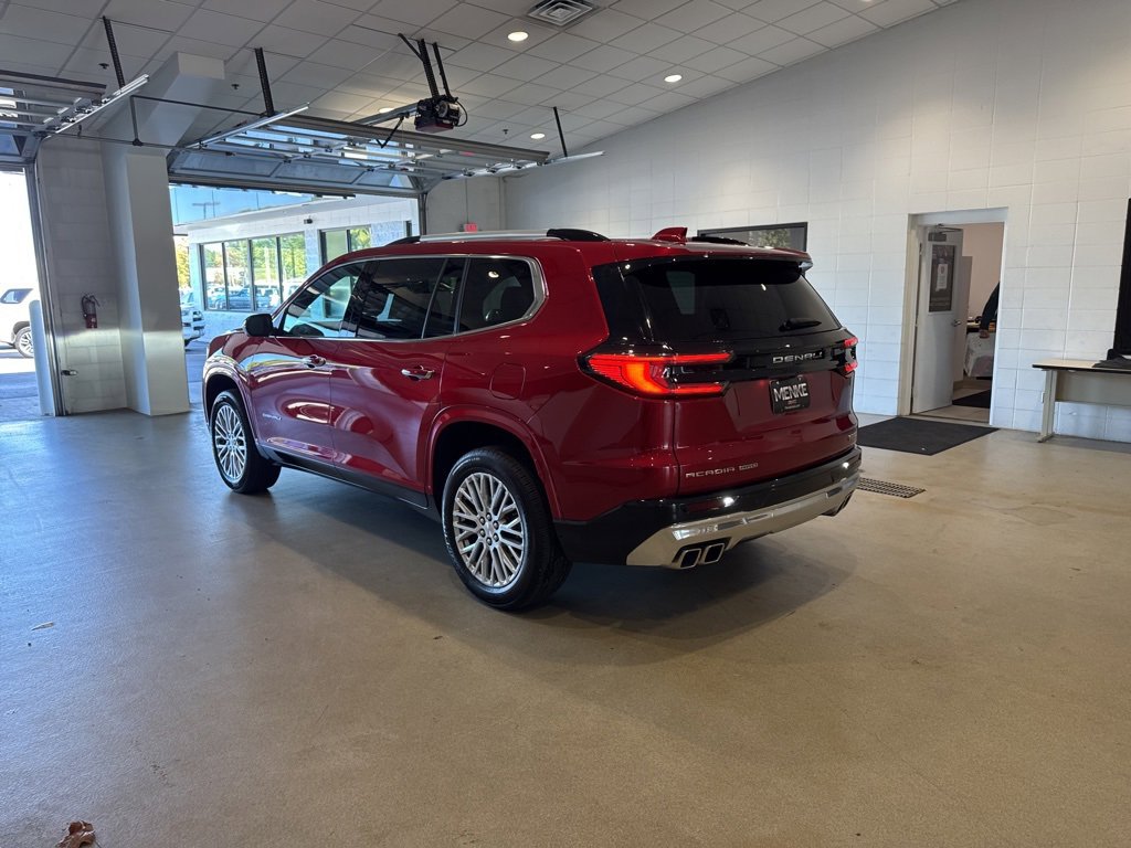 Used 2024 GMC Acadia Denali w/ LPO, Floor Liner Package image 8