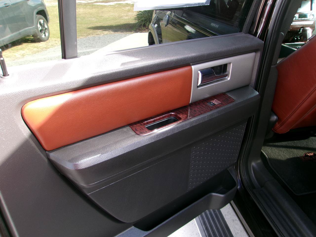 Used 2013 Ford Expedition EL King Ranch RWD image 11