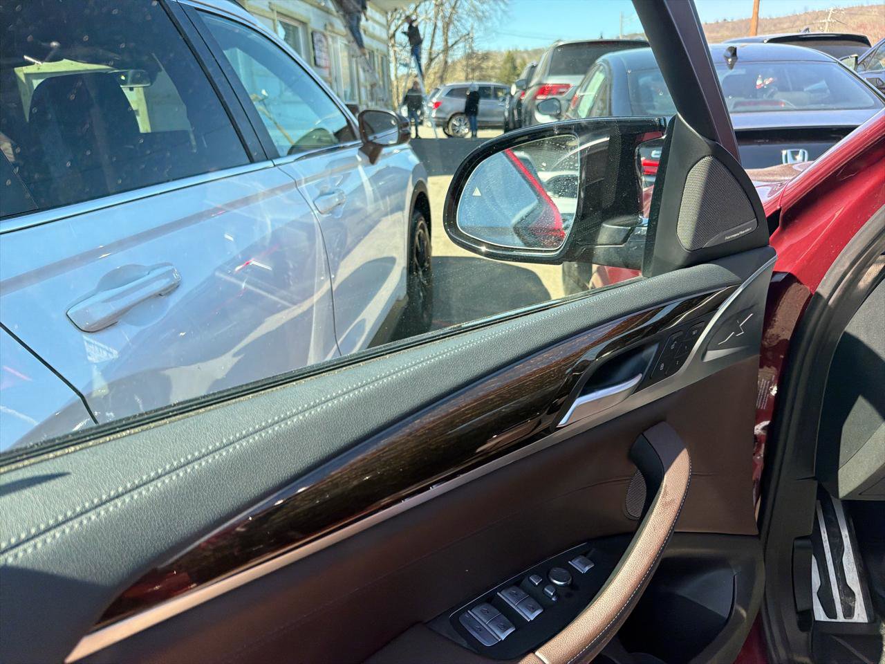 Used 2023 BMW X4 M40i image 17