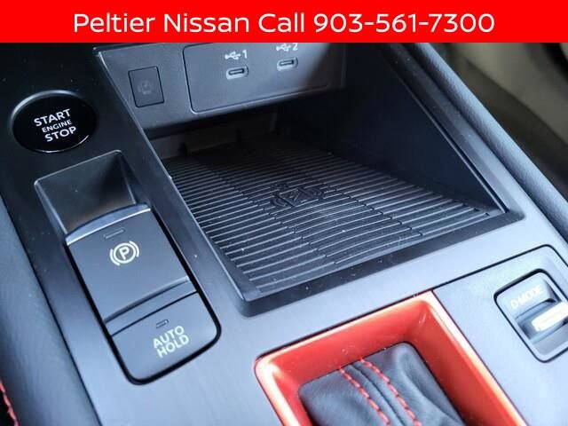 New 2025 Nissan Kicks SR w/ Illumination Package FWD image 14