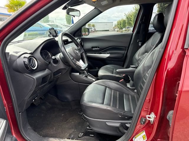 Used 2020 Nissan Kicks SR w/ SR Premium Package FWD image 11