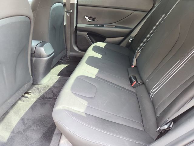 Used 2023 Hyundai Elantra SEL w/ Cargo Package FWD image 22