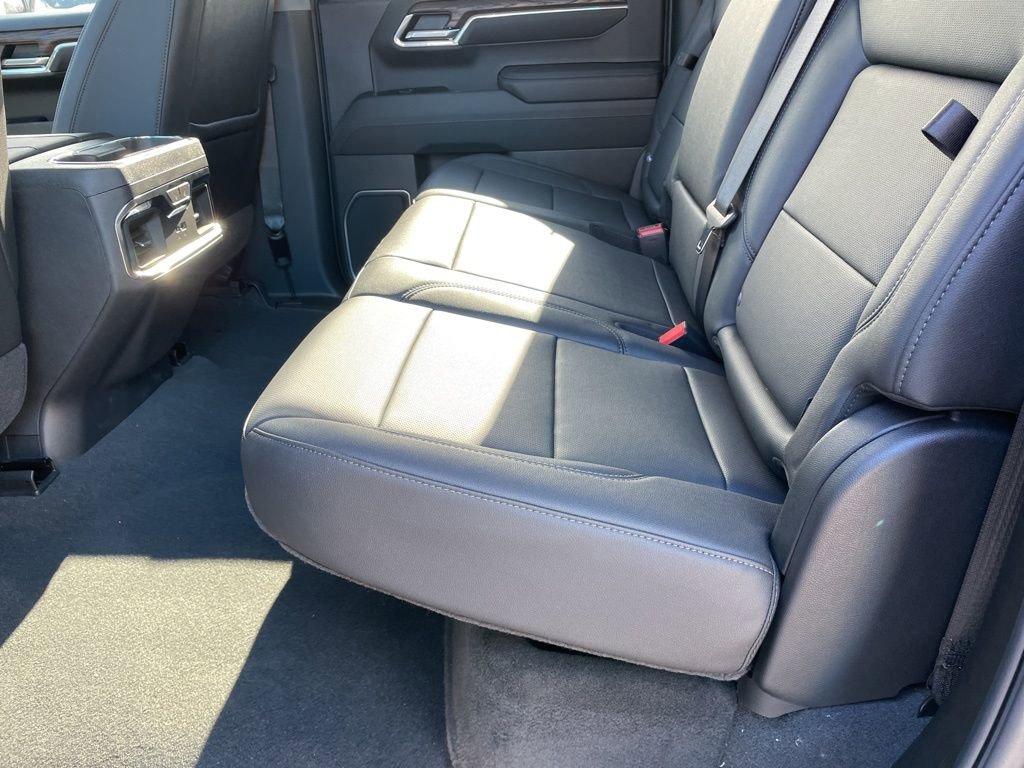 Used 2025 GMC Sierra 1500 SLT w/ SLT Premium Plus Package image 45