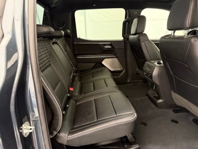 Used 2025 GMC Sierra EV Denali AWD/4WD image 27