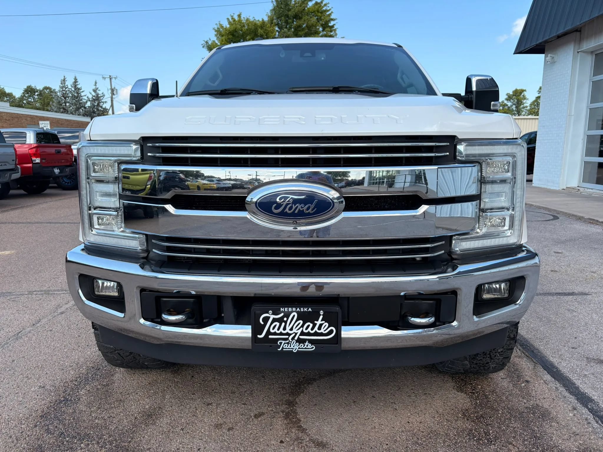 Used 2018 Ford F250 Lariat w/ Lariat Ultimate Package AWD/4WD image 3