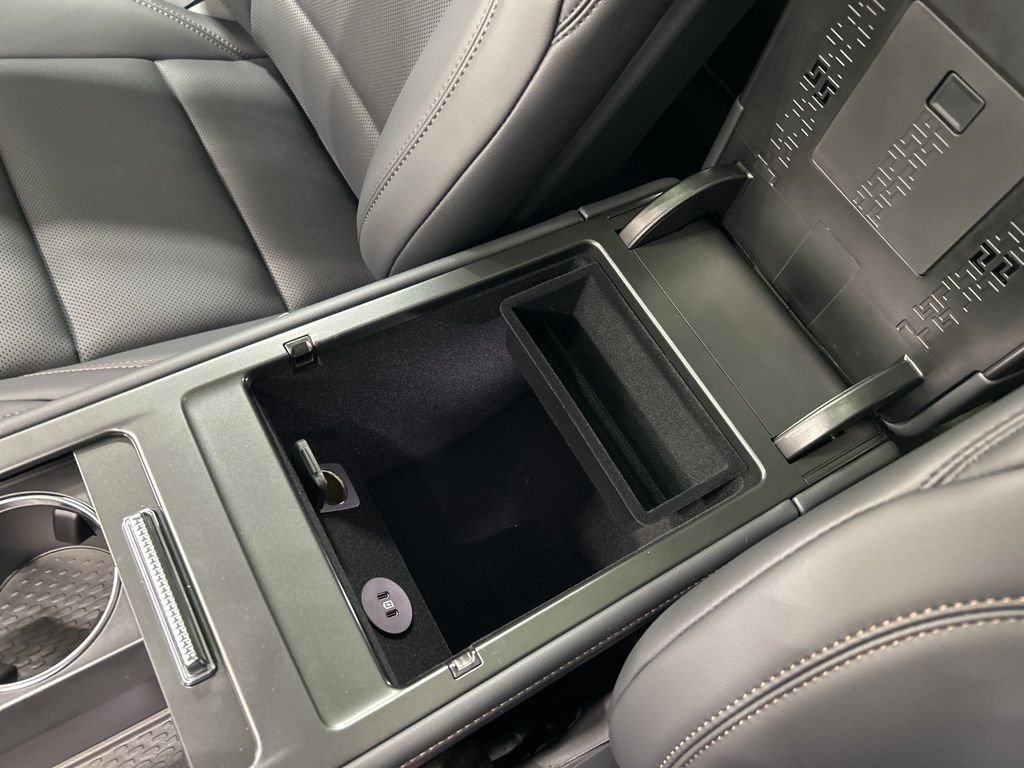 New 2026 Lincoln Nautilus Premier w/ Equipment Group 102A image 25