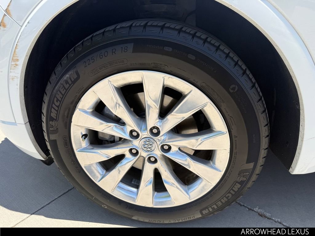 Used 2017 Buick Envision Essence FWD image 10