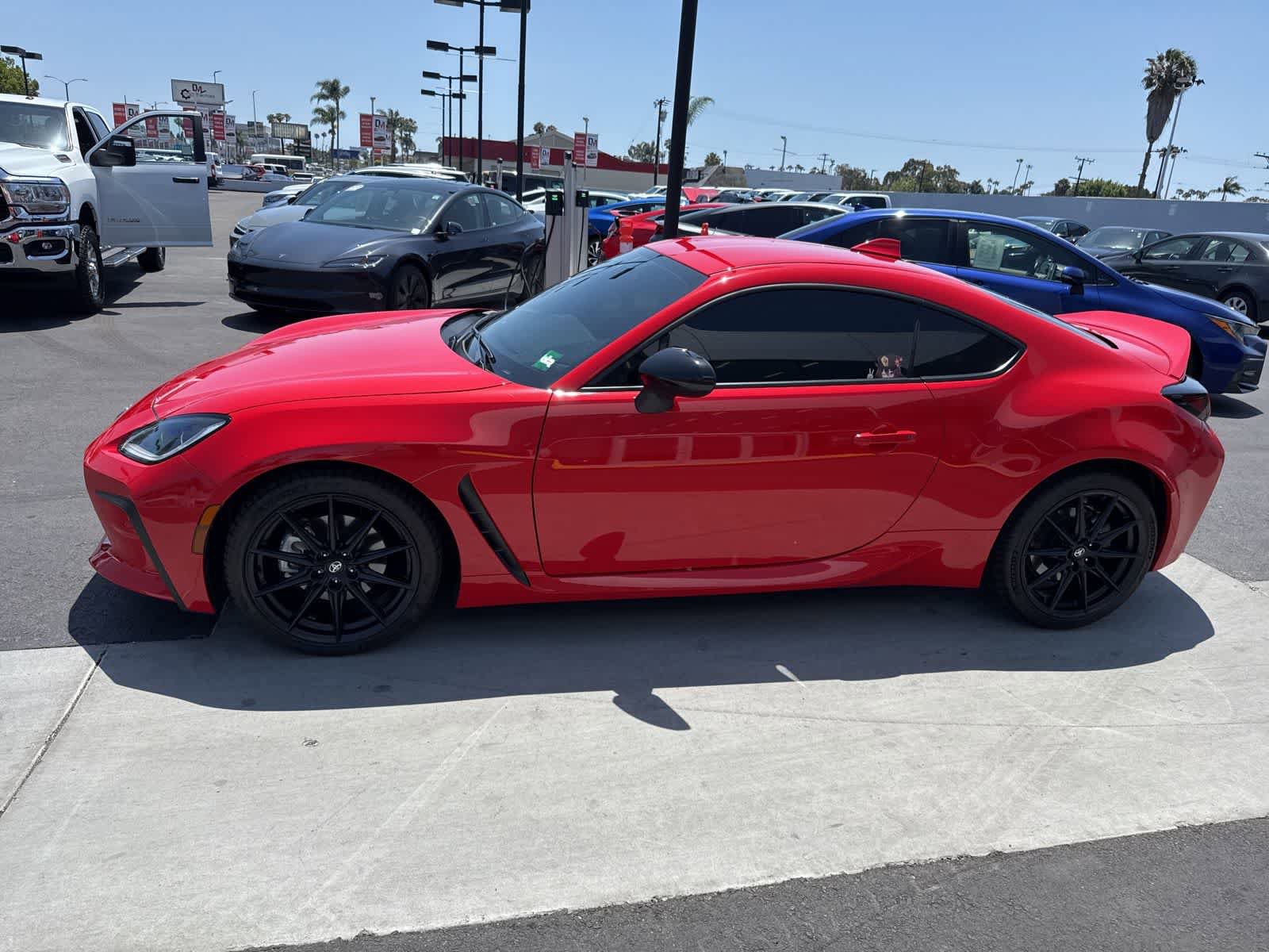 Used 2023 Toyota GR86 Premium RWD image 7