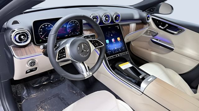 Used 2025 Mercedes-Benz C 300 4MATIC Sedan image 13