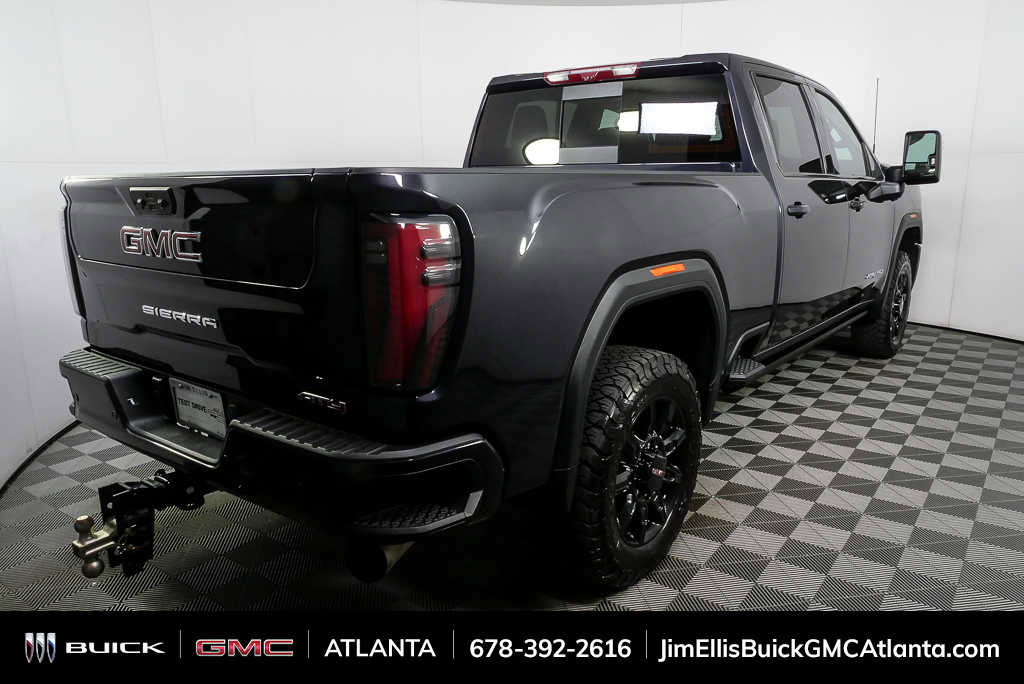 Used 2024 GMC Sierra 2500 AT4 w/ AT4 Premium Plus Package AWD/4WD image 3