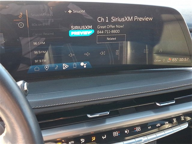 Used 2024 Cadillac XT4 Premium Luxury image 13