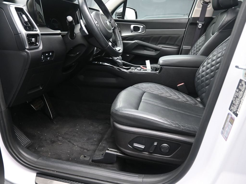 Used 2021 Kia Sorento SX image 17