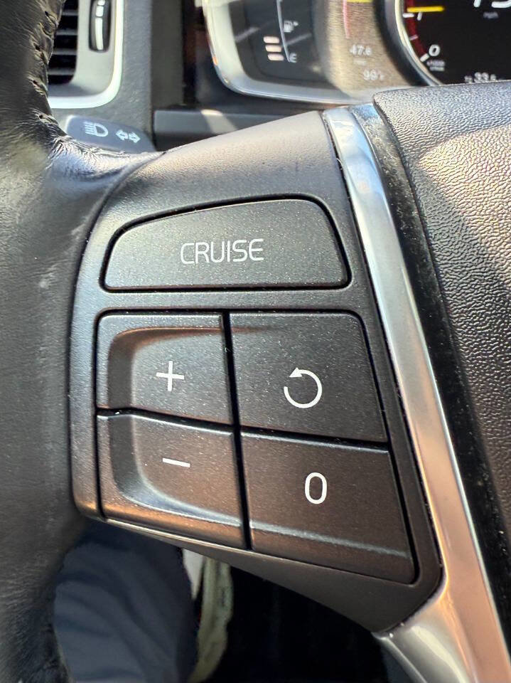 Used 2016 Volvo S60 T5 Premier image 34