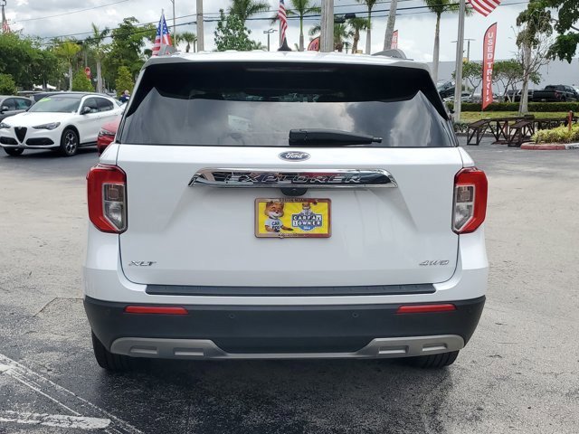 Used 2024 Ford Explorer XLT w/ Equipment Group 202A AWD/4WD image 6