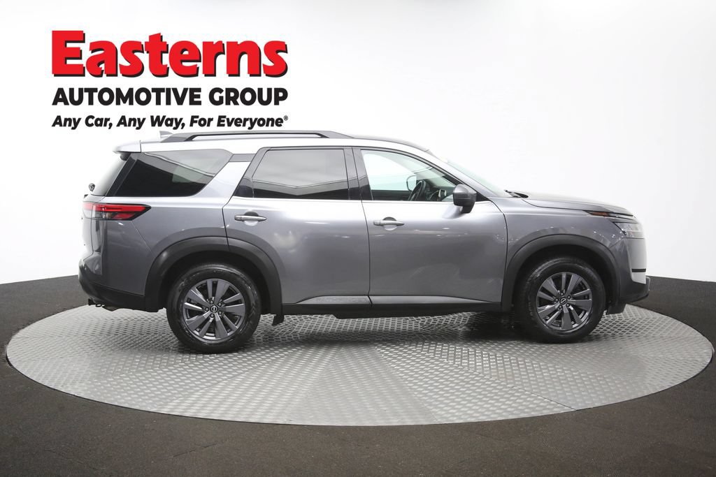 Used 2022 Nissan Pathfinder SV AWD/4WD image 47