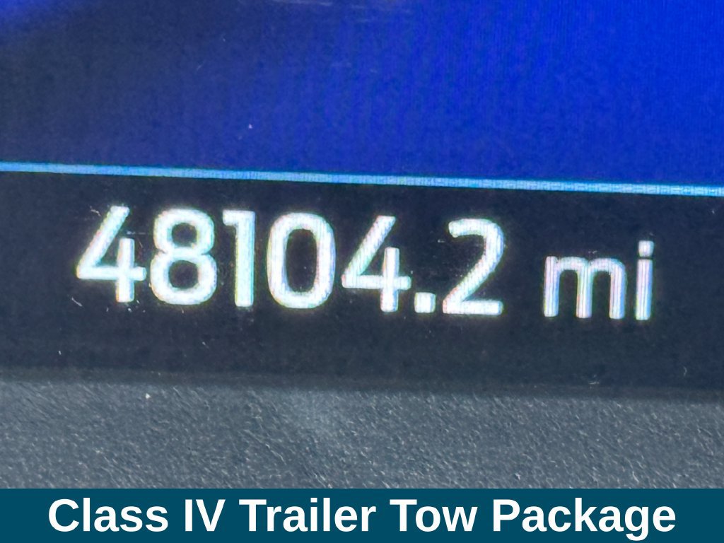 Used 2023 Ford Explorer Platinum w/ Technology Package AWD/4WD image 6