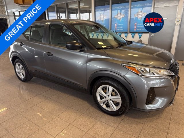 Used 2023 Nissan Kicks S FWD image 1