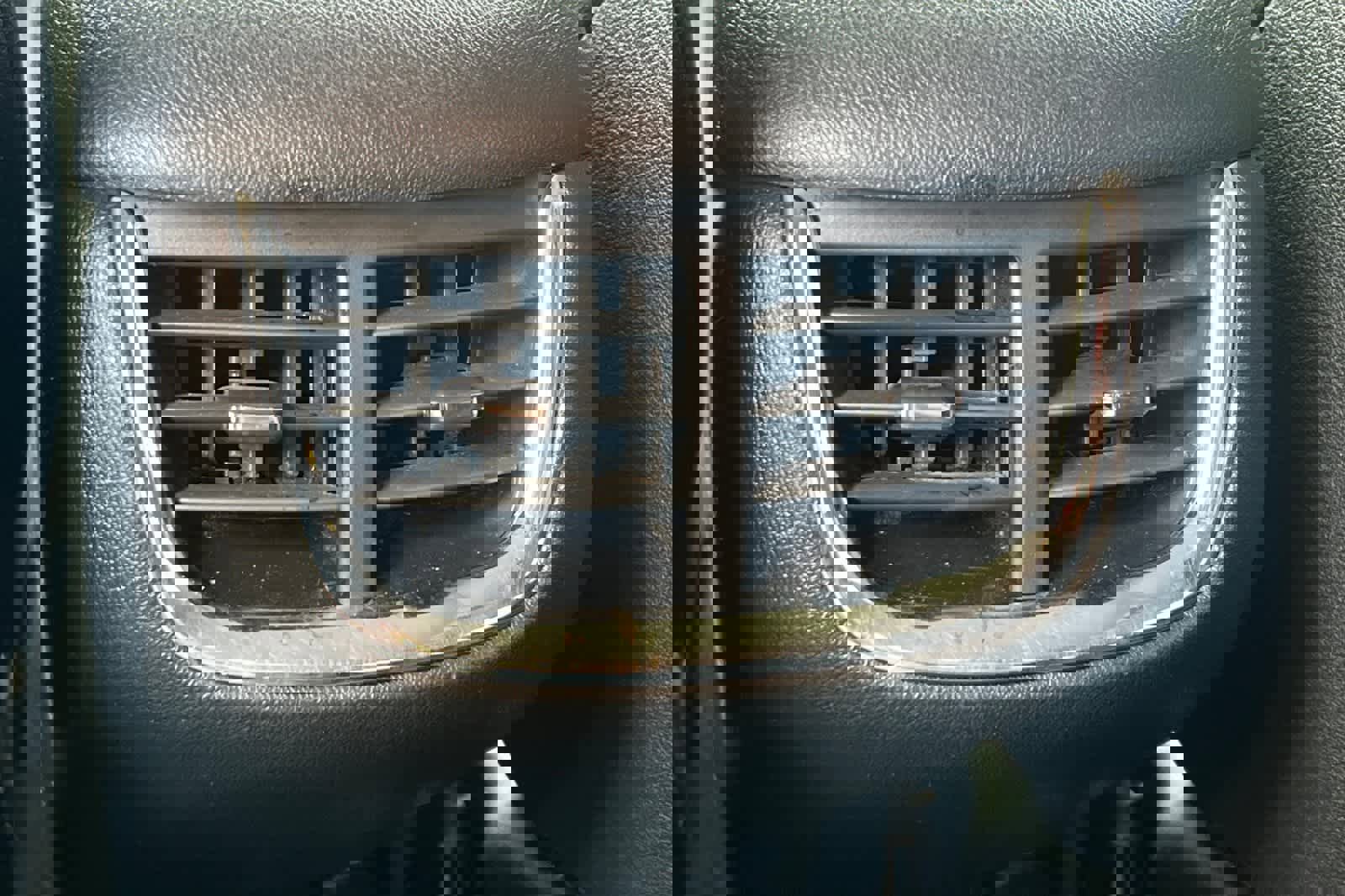 Used 2023 Chevrolet Malibu LT w/ Midnight Edition image 15