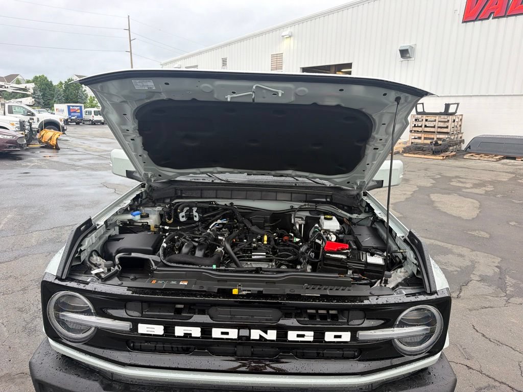 Used 2023 Ford Bronco Outer Banks AWD/4WD image 31