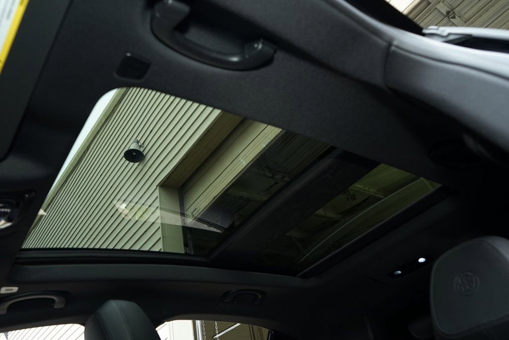 Used 2023 Alfa Romeo Stelvio Quadrifoglio w/ Active Assist Plus Package image 18