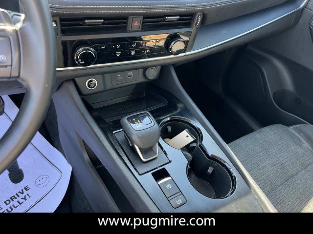 Used 2021 Nissan Rogue S FWD image 30