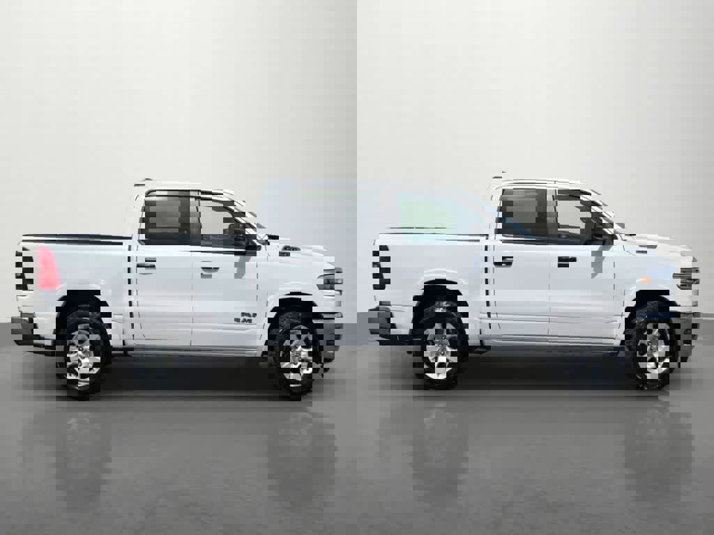 Used 2025 RAM 1500 Big Horn image 7