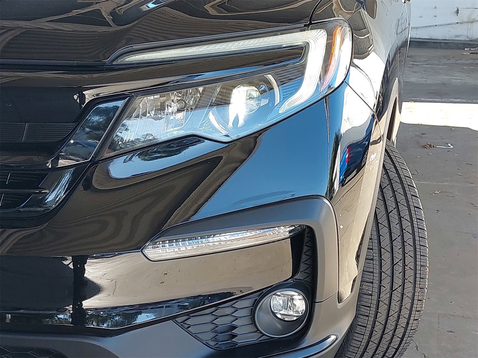 Certified 2022 Honda Pilot Sport image 31