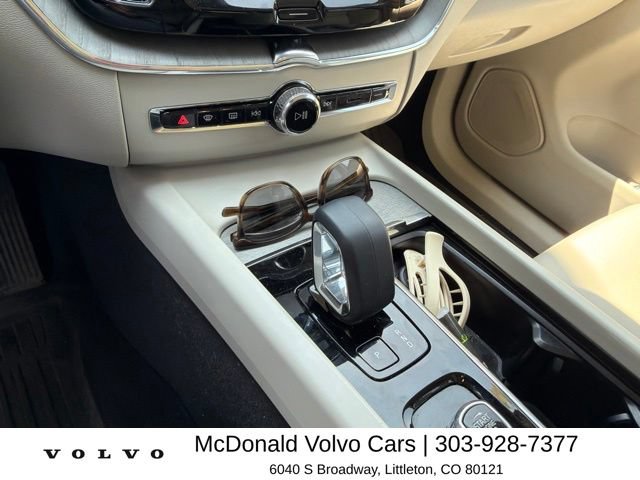 Used 2024 Volvo XC60 T8 Plus w/ Protection Package Premier AWD/4WD image 7