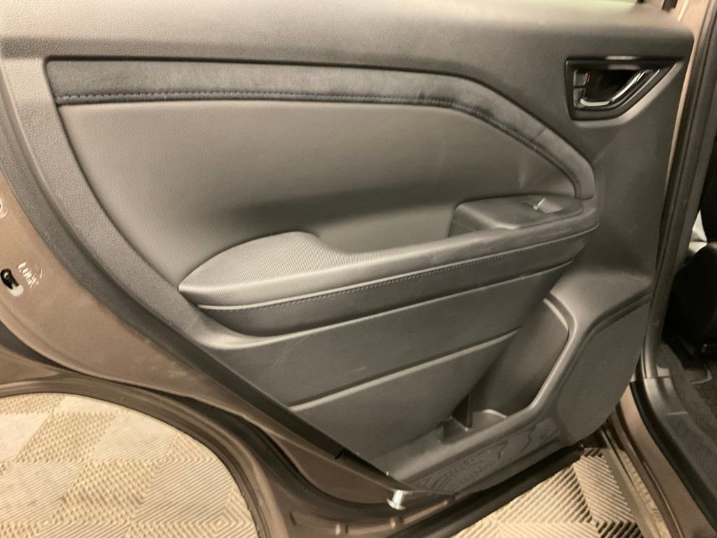 Certified 2025 Subaru Forester Limited AWD/4WD image 28