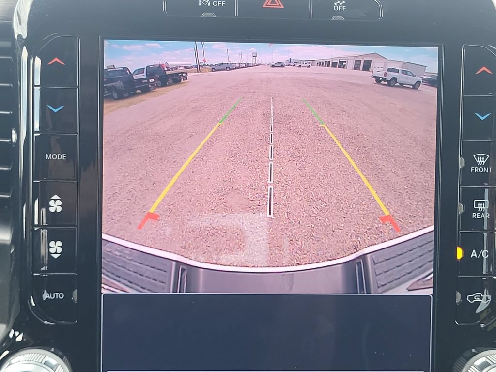 Used 2025 RAM 2500 Laramie AWD/4WD image 16
