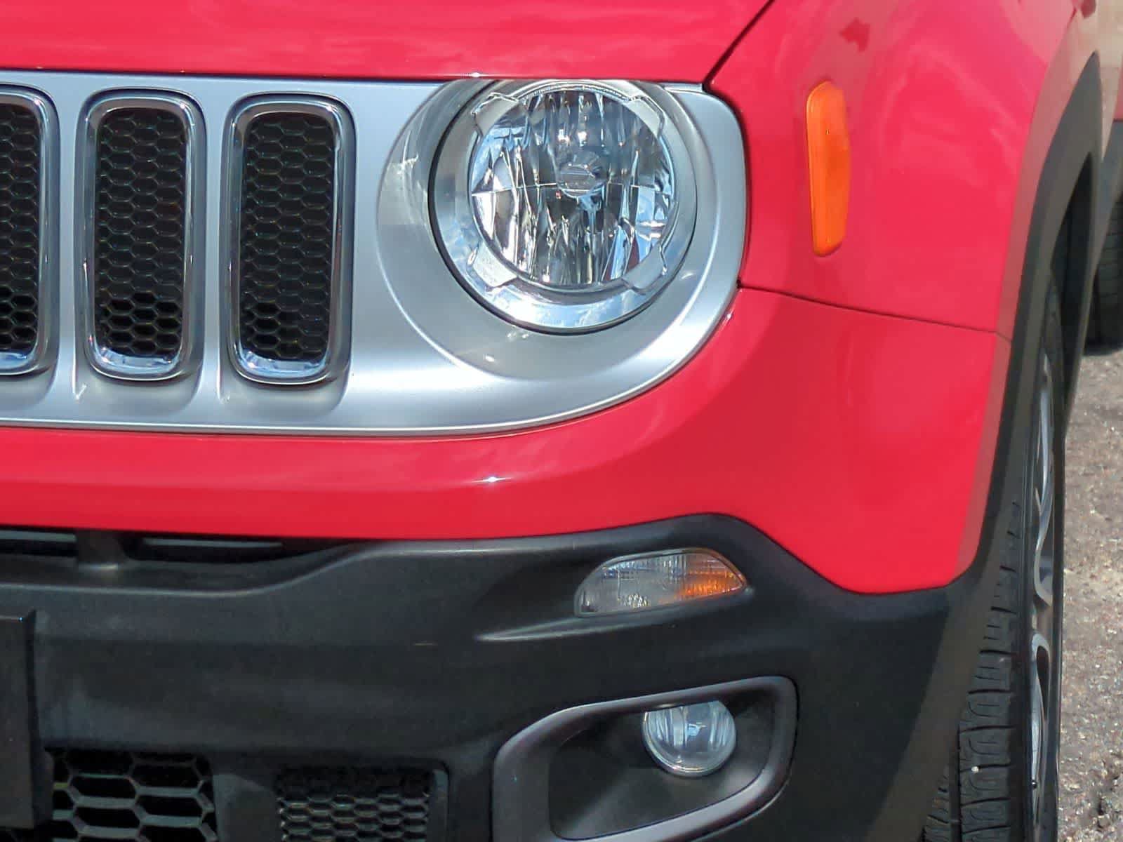 Used 2015 Jeep Renegade Limited FWD image 11