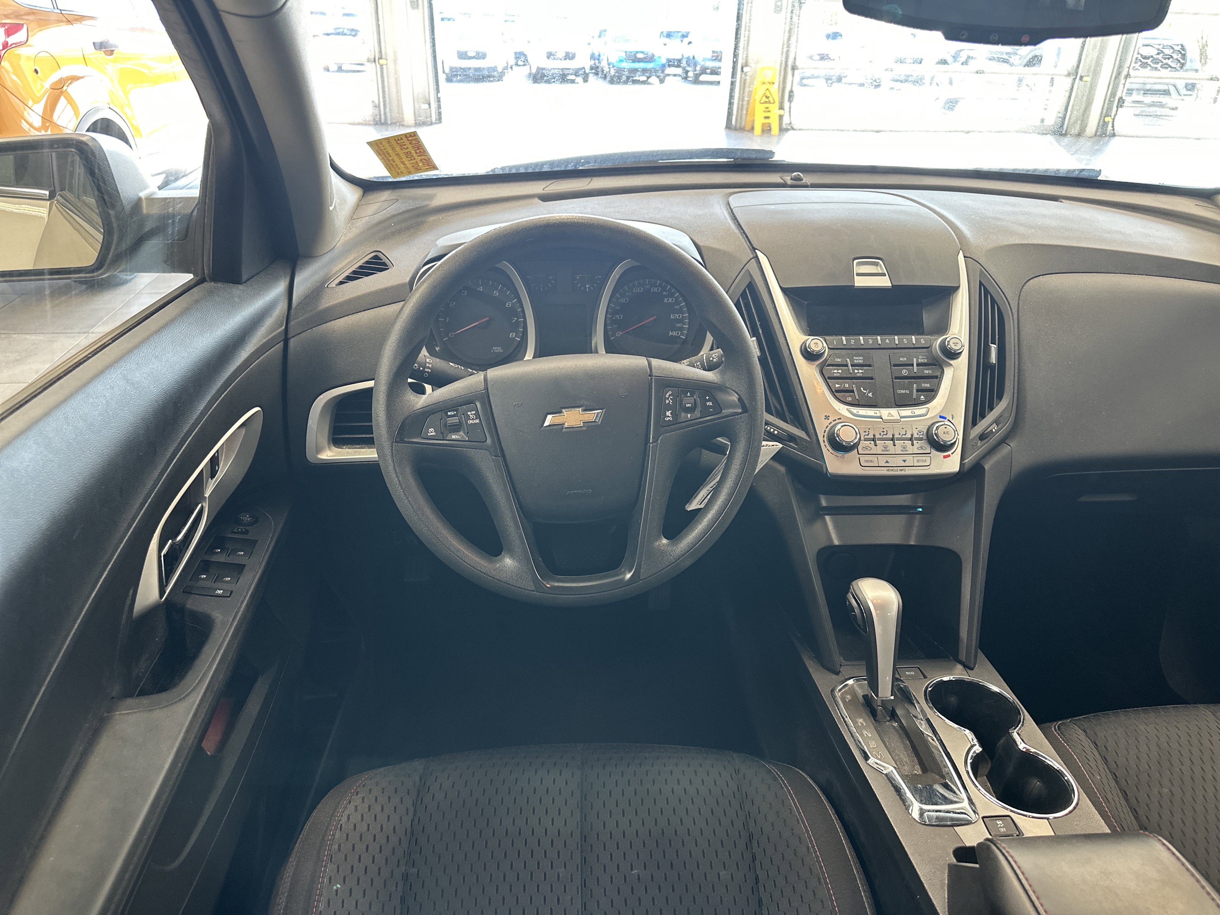 Used 2013 Chevrolet Equinox LS image 2