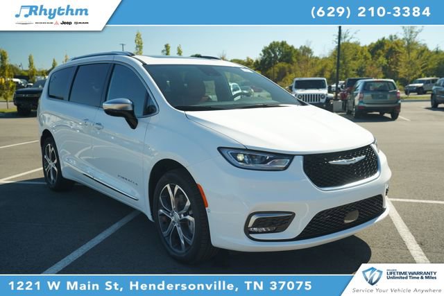 New 2026 Chrysler Pacifica Pinnacle
