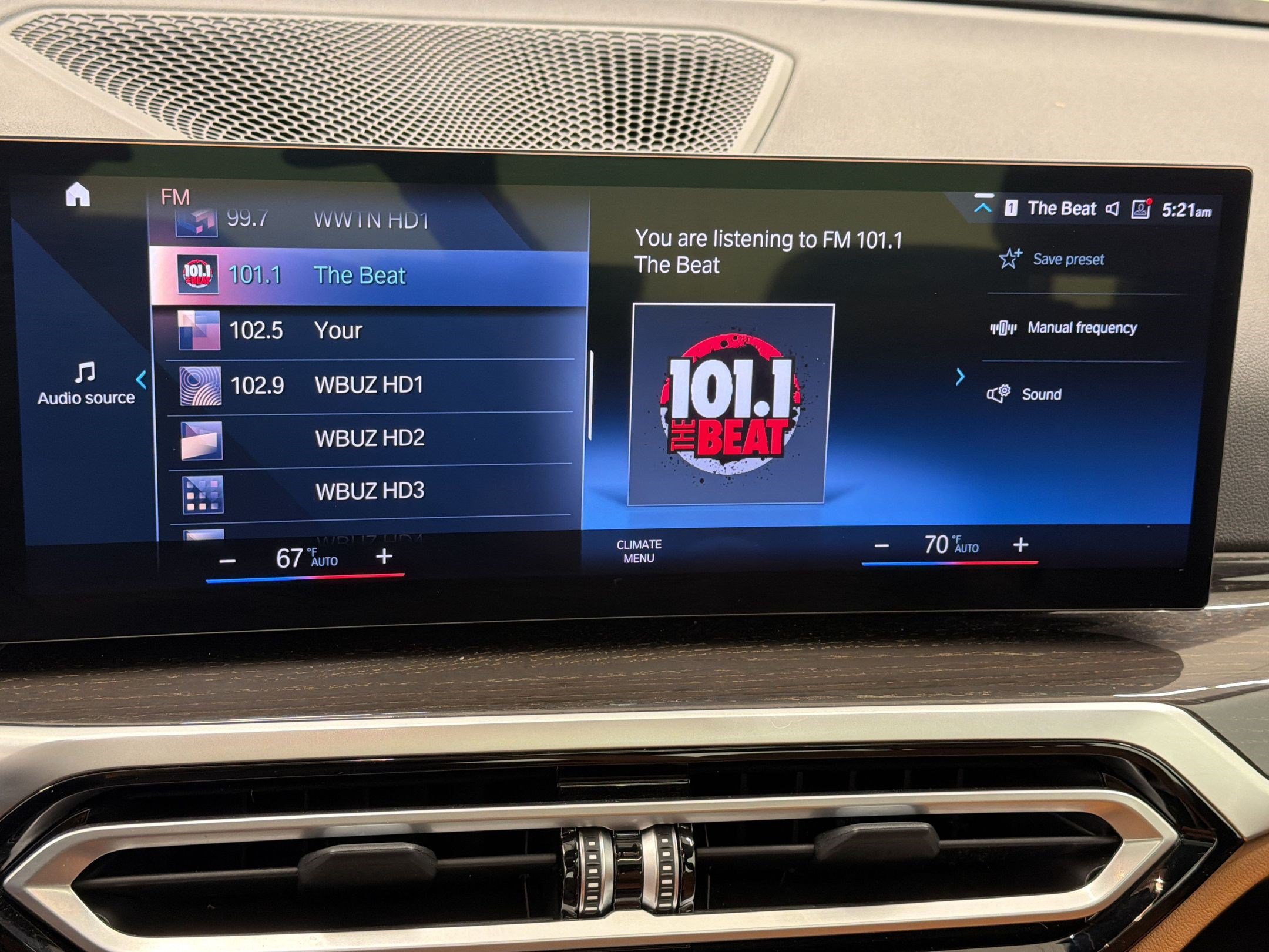 Used 2023 BMW 330e w/ M Sport Package RWD image 19