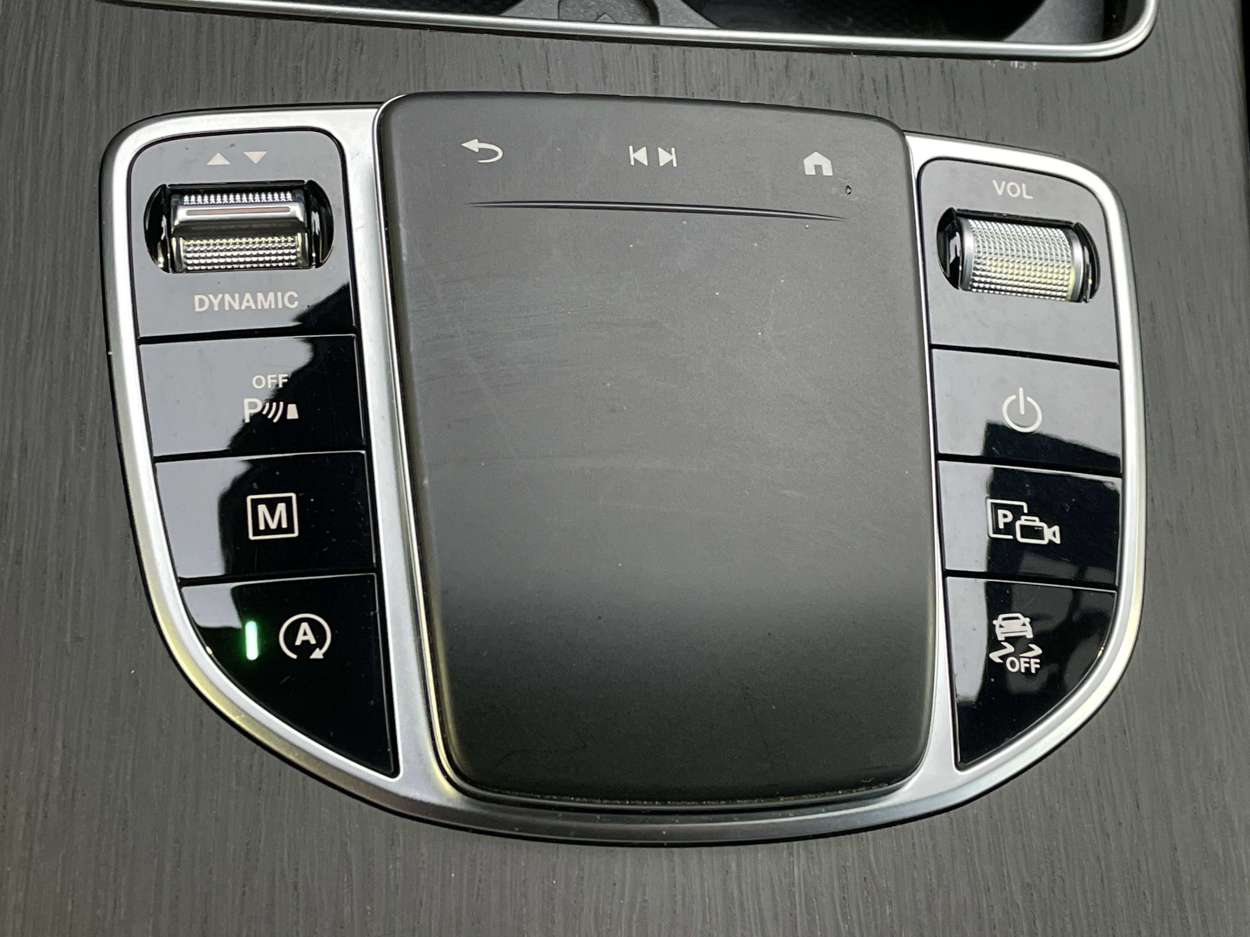 Certified 2022 Mercedes-Benz GLC 300 4MATIC w/ Driver Assistance Package image 35