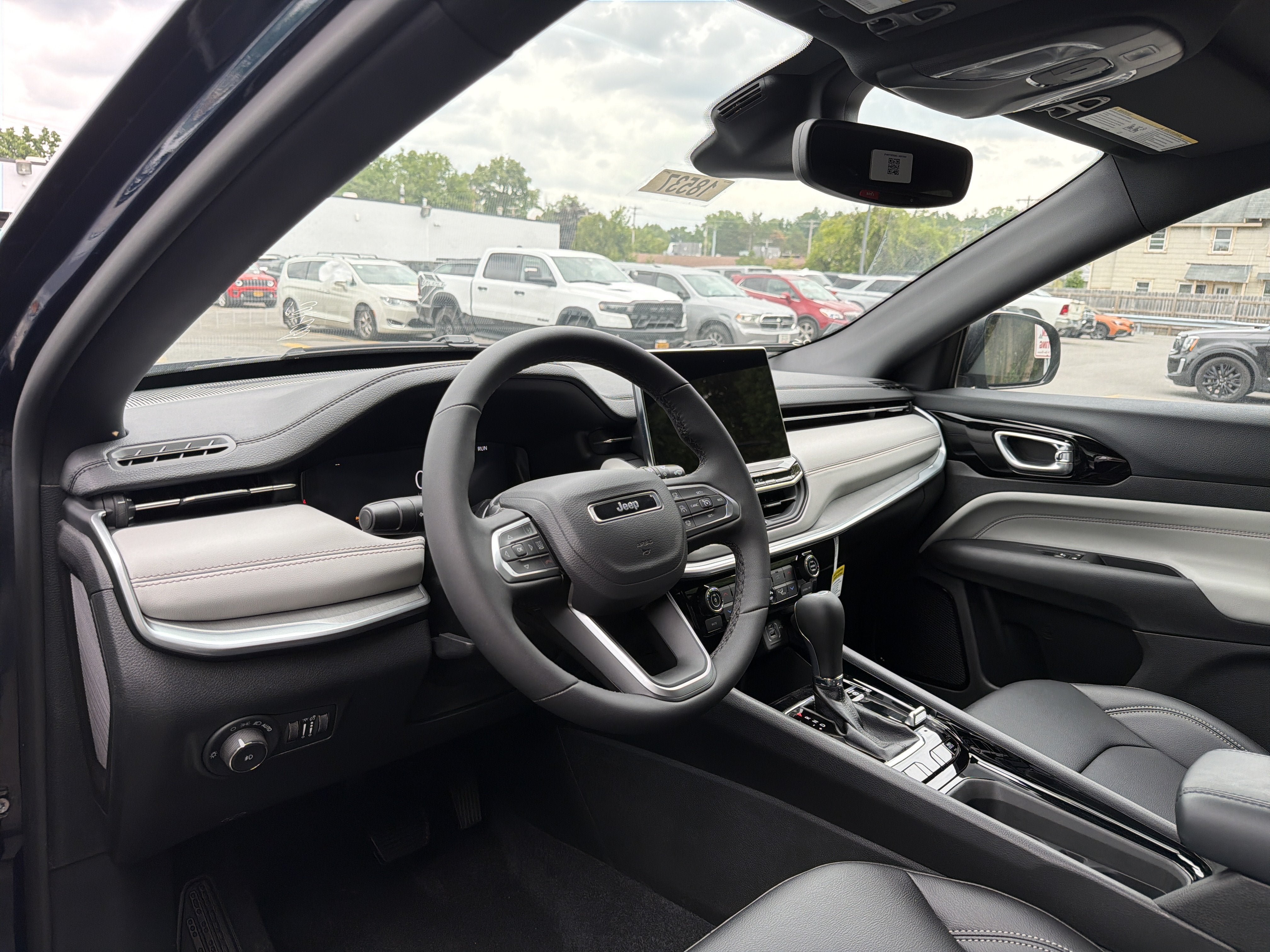 New 2026 Jeep Compass Limited AWD/4WD image 9