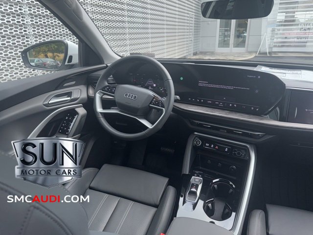 New 2025 Audi Q5 Prestige image 12